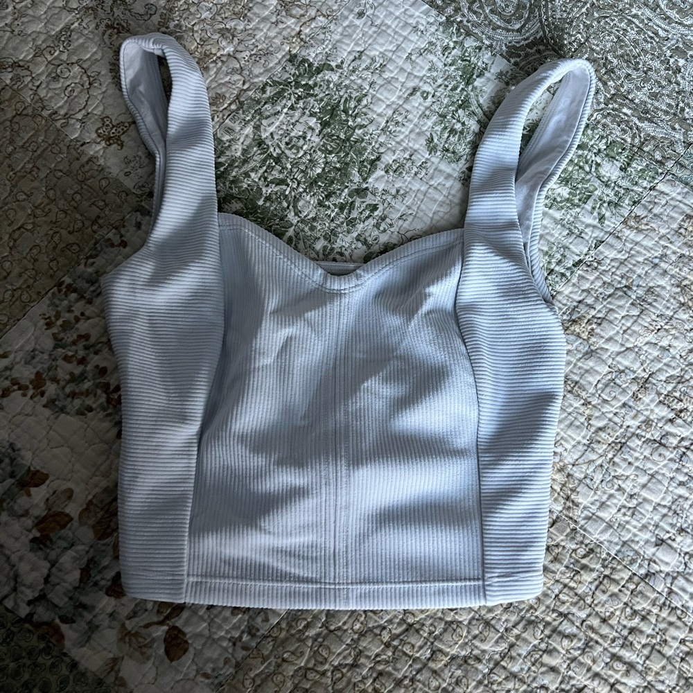 Lululemon tank white